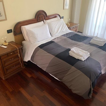 Appia Nuova Lucrezia Apartment Roma Ngoại thất bức ảnh