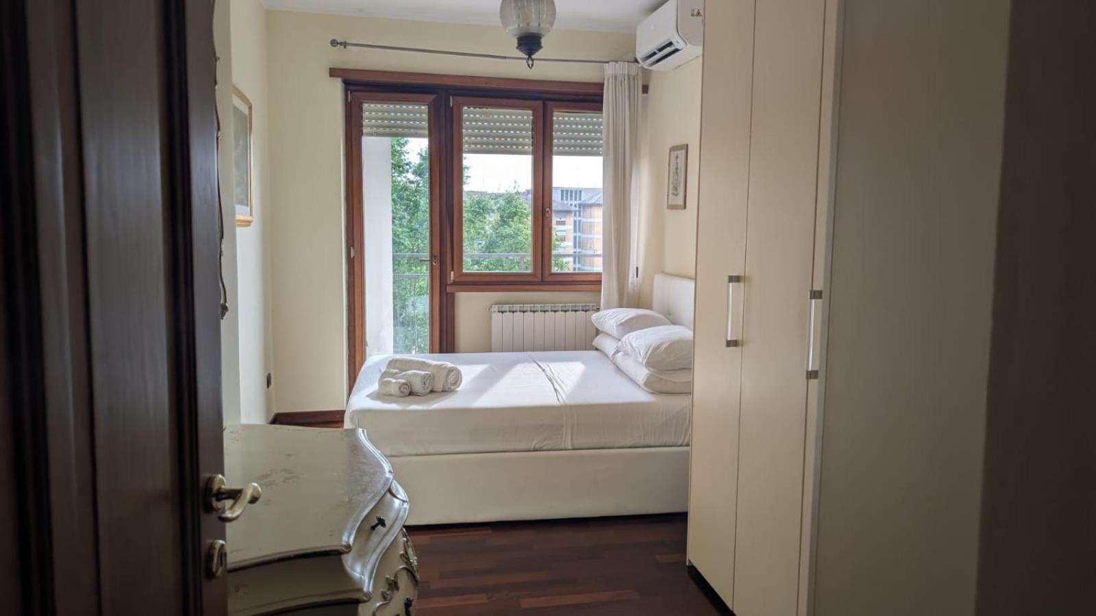 Appia Nuova Lucrezia Apartment Roma Ngoại thất bức ảnh
